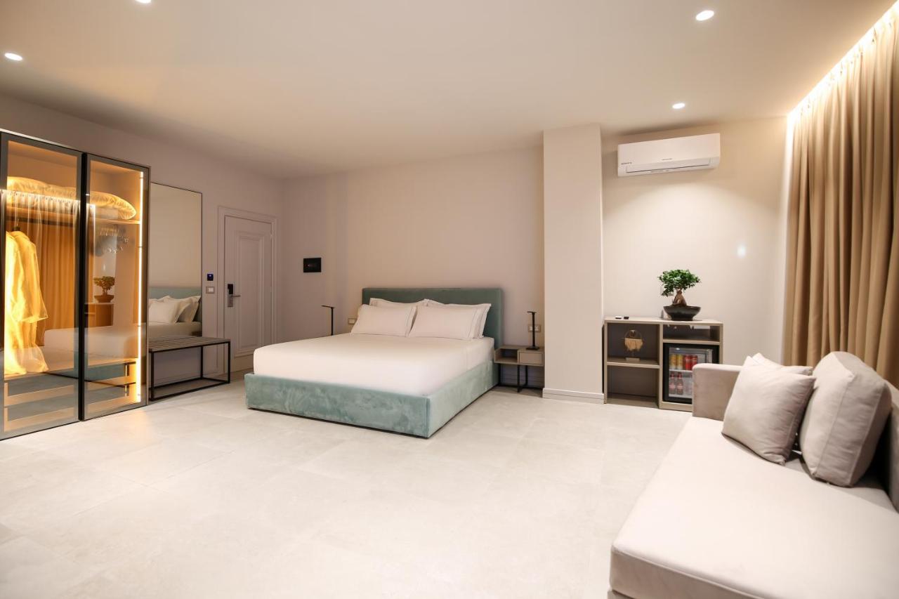 Toto Hotel & Apartments Вльора Екстер'єр фото
